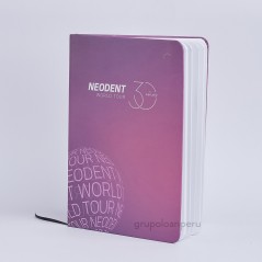 Libreta tapa dura personalizada.